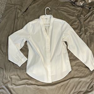 Cold water Creek white blouse with tight pleated ruffle